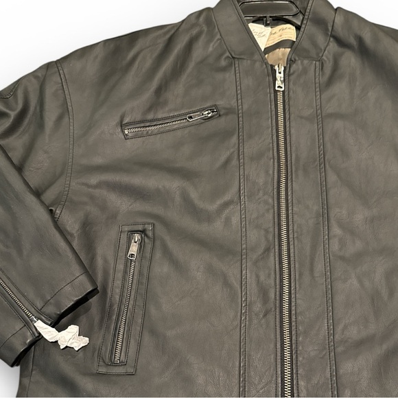 We The Free People Vinny vegan leather bomber jacket black zippers M NEW NWT - Picture 8 of 8